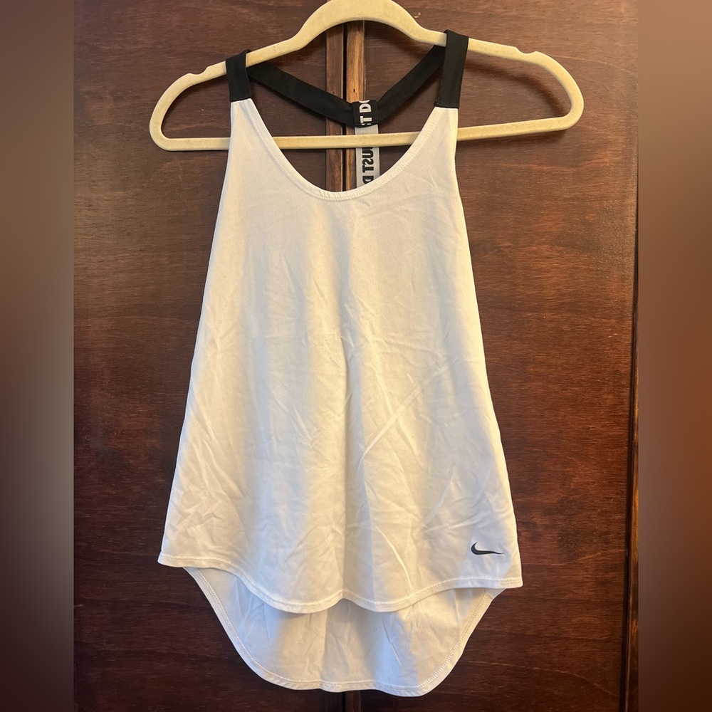 Women’s Nike dri-fit tank top